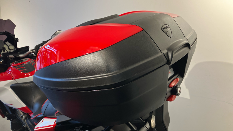 Ducati Multistrada 1200 S Touring